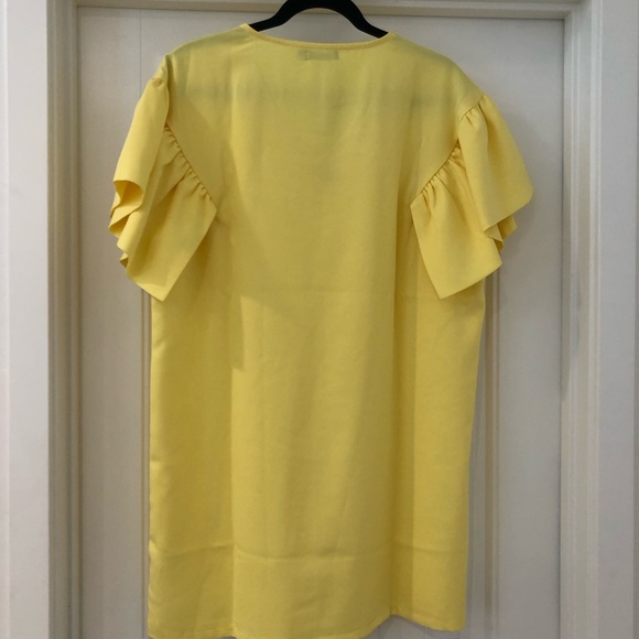 LAST CHANCE - Boohoo Ruffle Sleeve Dress - Picture 3 of 4